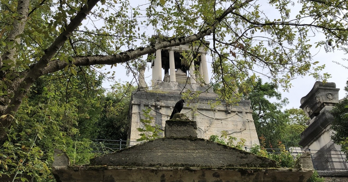 A Parisian Vampire Tale: The Mausoleum of Elisabeth Demidoff